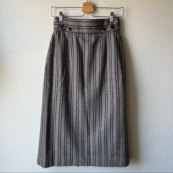 Vintage (dead stock) Chaus Midi-maxi Wool Skirt, size 10 - Picture 4 of 12